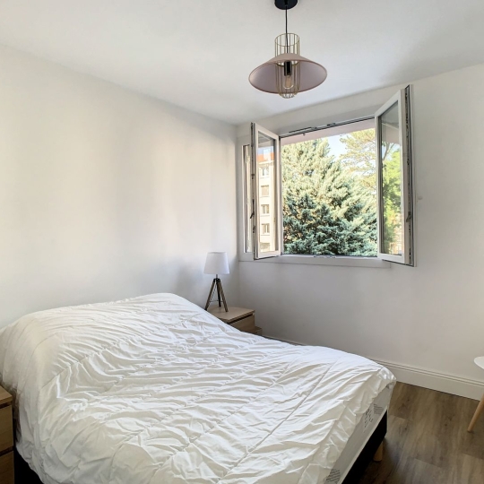  Annonces CRAPONNE : Appartement | LYON (69005) | 81 m2 | 1 450 € 