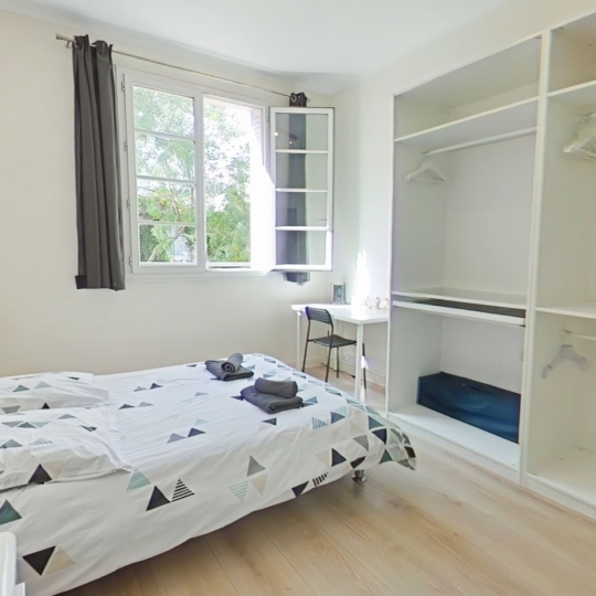  Annonces CRAPONNE : Apartment | VILLEURBANNE (69100) | 52 m2 | 1 050 € 