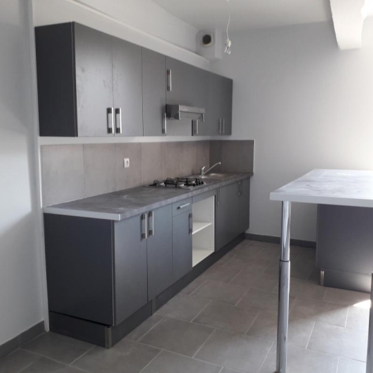  Annonces CRAPONNE : Appartement | L'ARBRESLE (69210) | 63 m2 | 677 € 