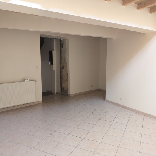  Annonces CRAPONNE : Apartment | SAIN-BEL (69210) | 74 m2 | 615 € 