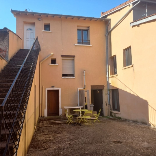  Annonces CRAPONNE : Immeuble | LA TOUR-DE-SALVAGNY (69890) | 162 m2 | 621 000 € 