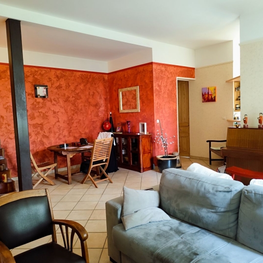  Annonces CRAPONNE : Apartment | SAINT-PIERRE-LA-PALUD (69210) | 119 m2 | 235 000 € 