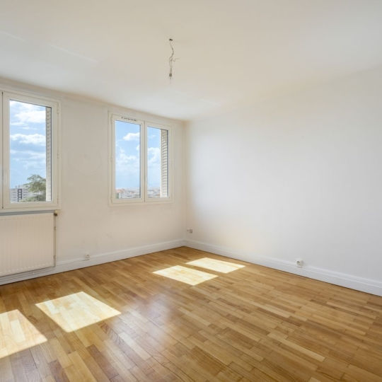  Annonces CRAPONNE : Appartement | LYON (69003) | 53 m2 | 228 000 € 