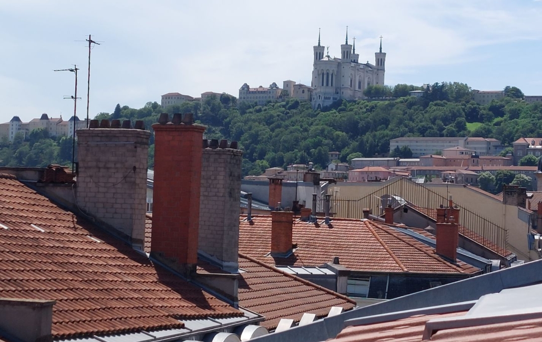 Annonces CRAPONNE : Appartement | LYON (69001) | 18 m2 | 135 000 € 