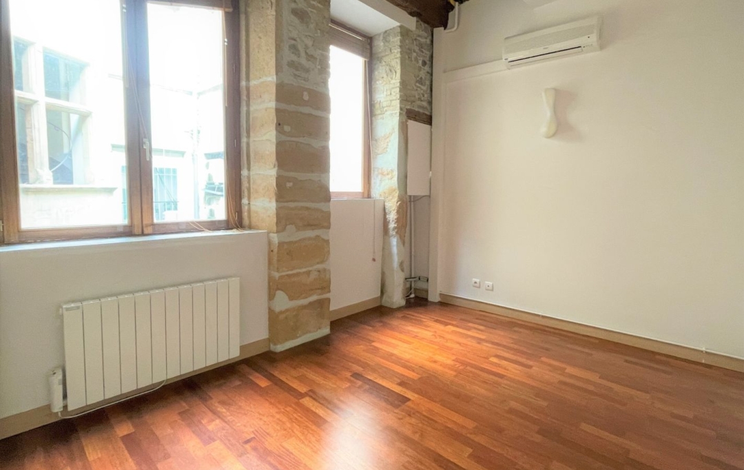 Annonces CRAPONNE : Appartement | LYON (69002) | 69 m2 | 1 157 € 