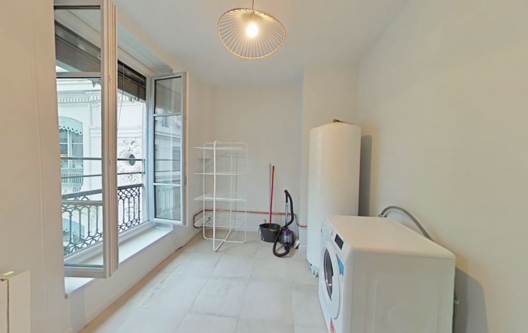 Annonces CRAPONNE : Appartement | LYON (69001) | 133 m2 | 2 600 € 