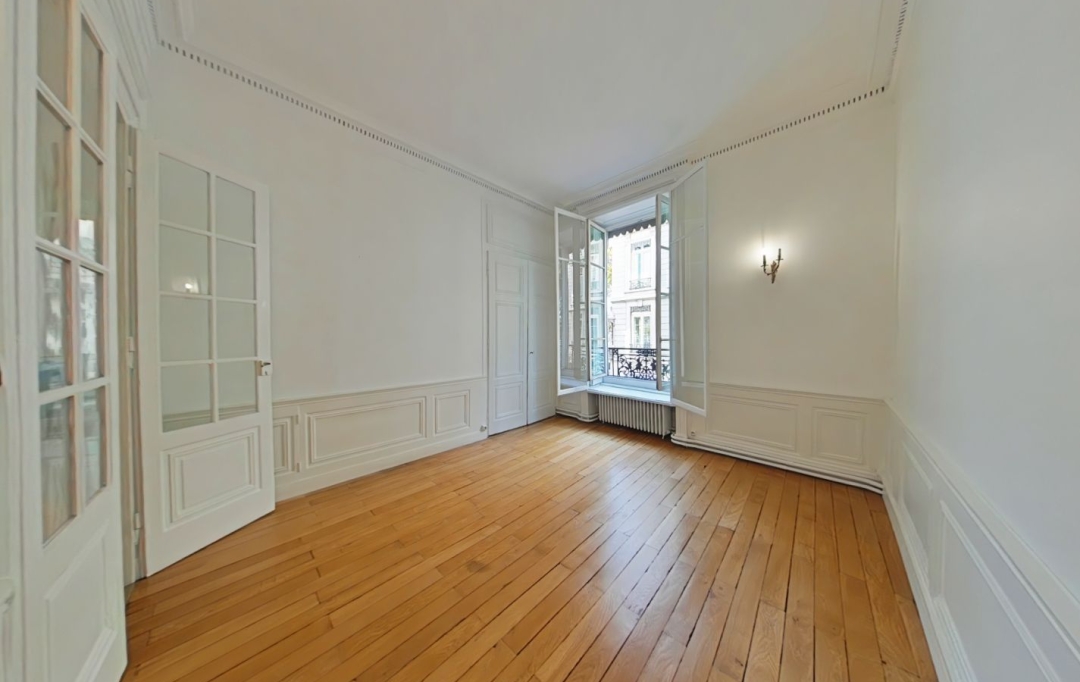 Annonces CRAPONNE : Appartement | LYON (69002) | 120 m2 | 1 800 € 