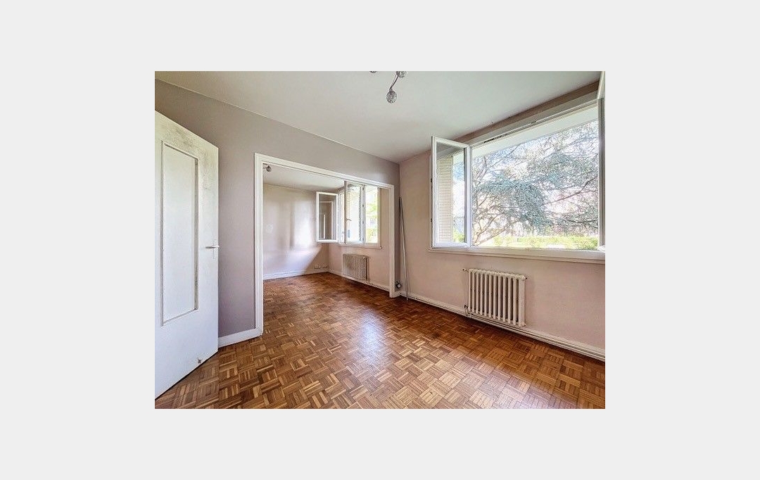 Annonces CRAPONNE : Appartement | VENISSIEUX (69200) | 66 m2 | 135 000 € 