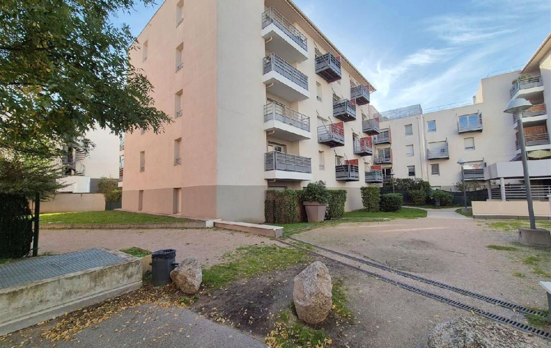 Annonces CRAPONNE : Appartement | PIERRE-BENITE (69310) | 55 m2 | 194 000 € 