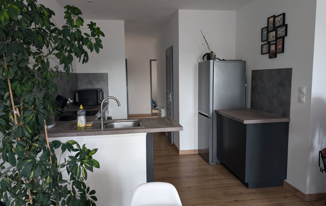 Annonces CRAPONNE : Apartment | L'ARBRESLE (69210) | 49 m2 | 610 € 