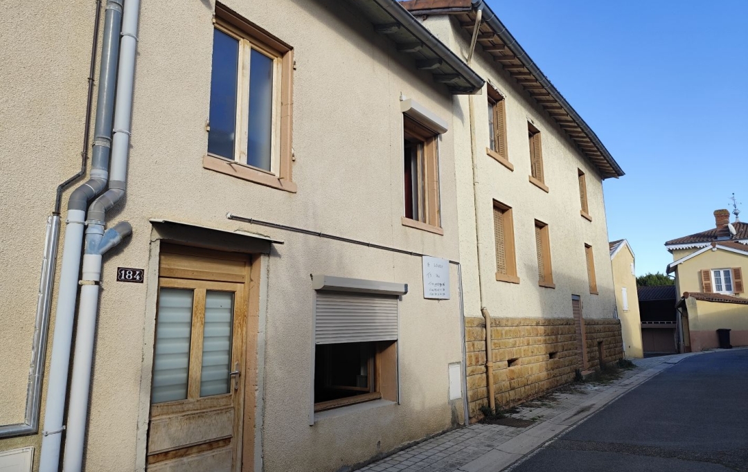 Annonces CRAPONNE : Maison / Villa | EVEUX (69210) | 65 m2 | 750 € 