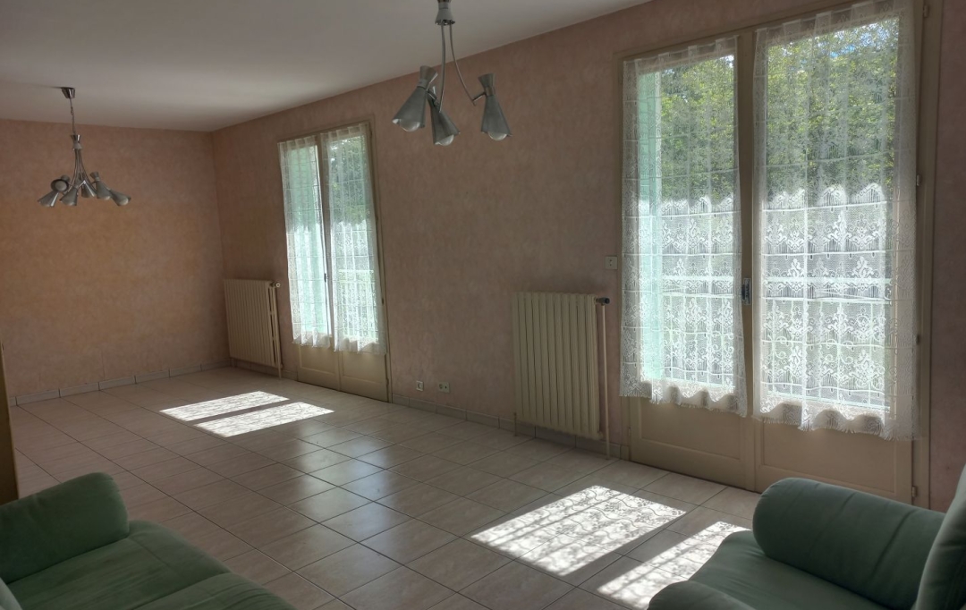 Annonces CRAPONNE : House | BESSENAY (69690) | 91 m2 | 240 000 € 