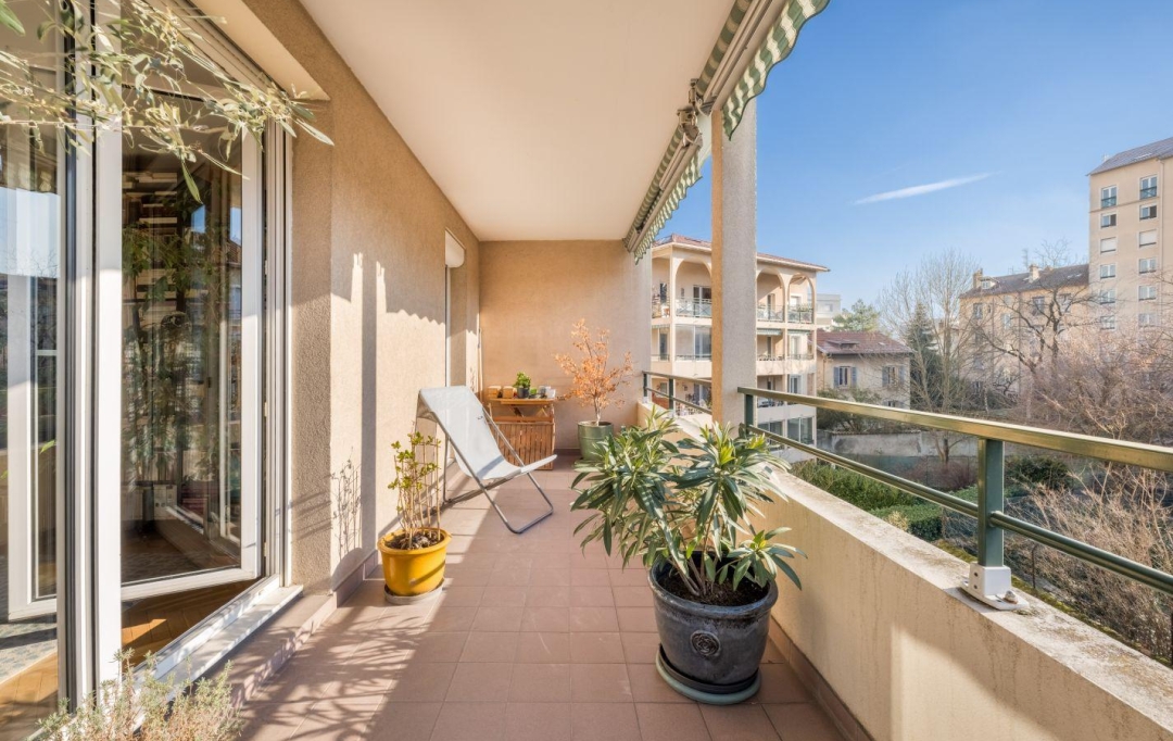 Annonces CRAPONNE : Other | LYON (69008) | 85 m2 | 299 000 € 