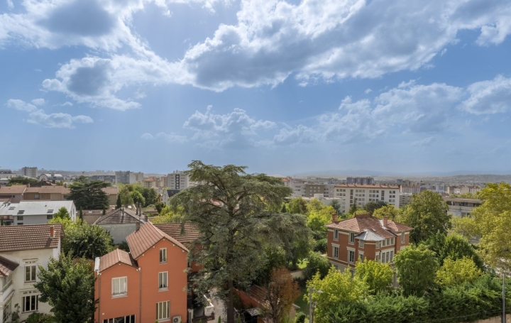  Annonces CRAPONNE Appartement | LYON (69003) | 53 m2 | 228 000 € 